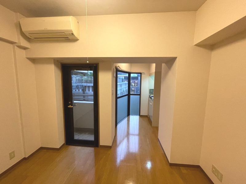 ミリオンプラザ目黒駅前 リビング