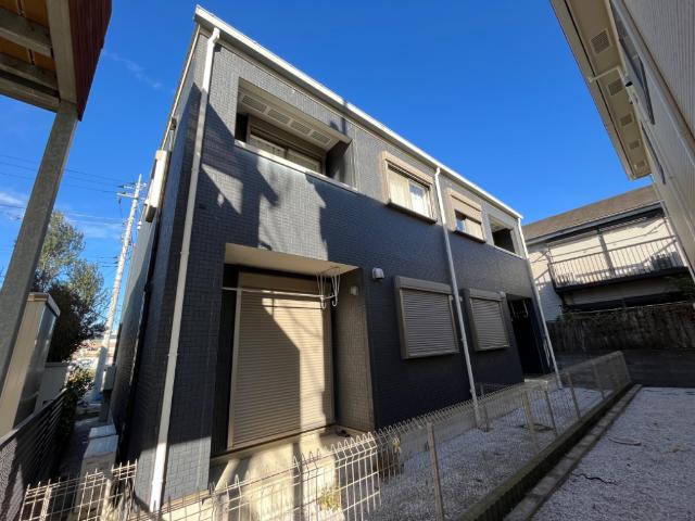 ディモア 外観写真（昼）