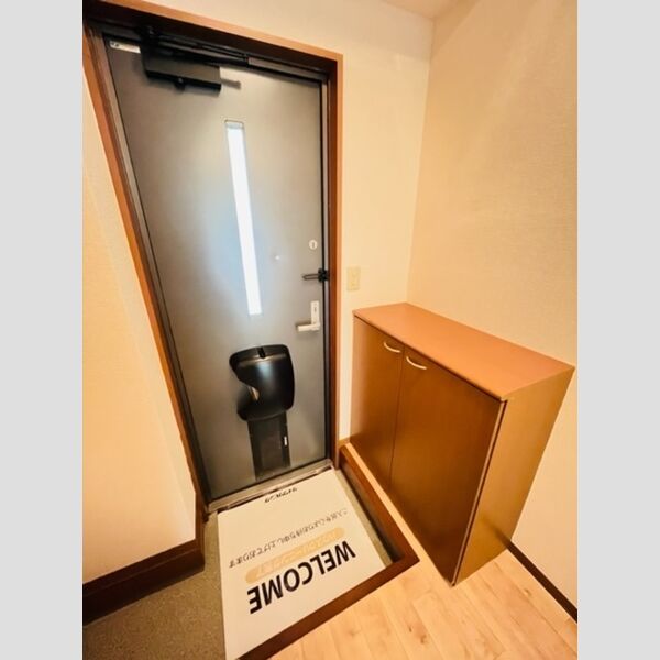 パインヒル鵠沼 玄関スペース