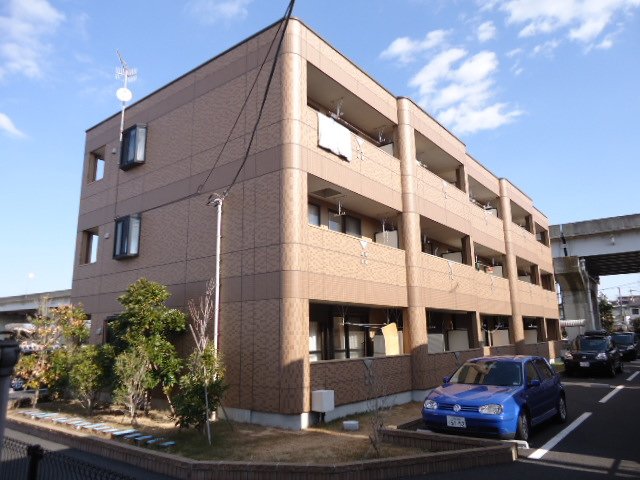 ラベンダー湘南 外観写真（昼）