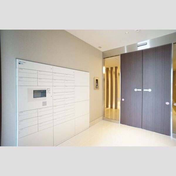 Purple7 西葛西306号室 便利な宅配BOX完備