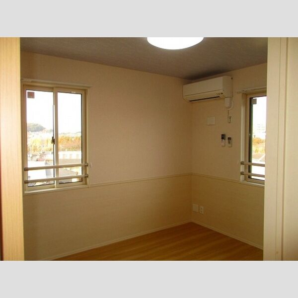 シュエット302号室 居室