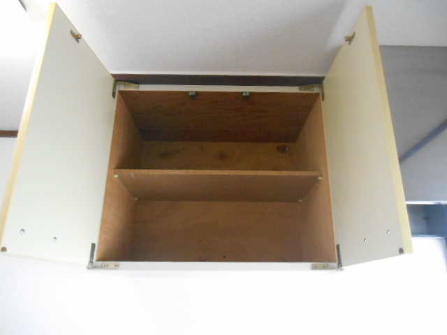 シェブロン第２ビル 収納