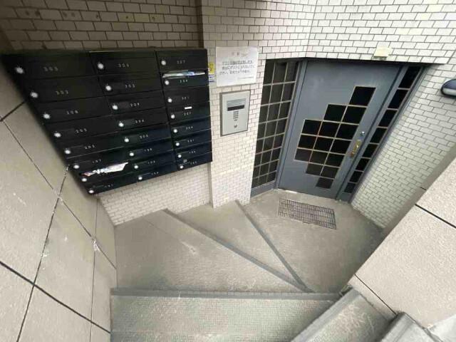 オリエンタル新丸子Ⅲ1階 エントランス