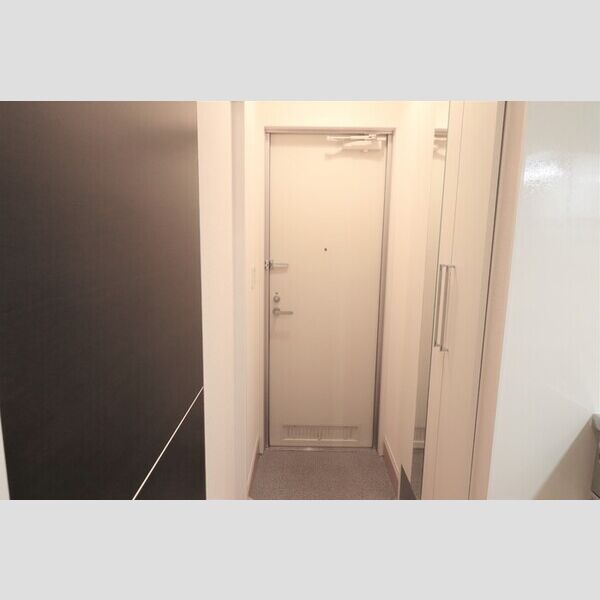 エスペランサ103号室 玄関