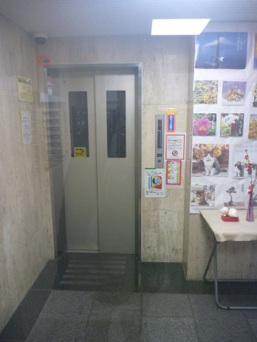 ライオンズプラザヨコハマ戸部305号室 ロビー