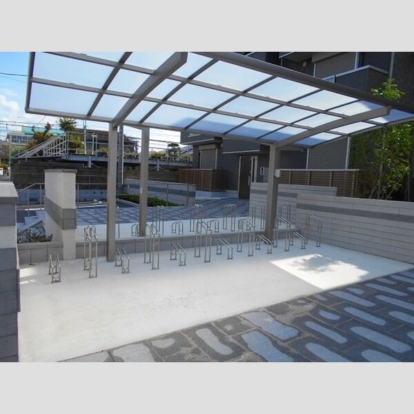 グレイス　A棟302号室 駐輪場