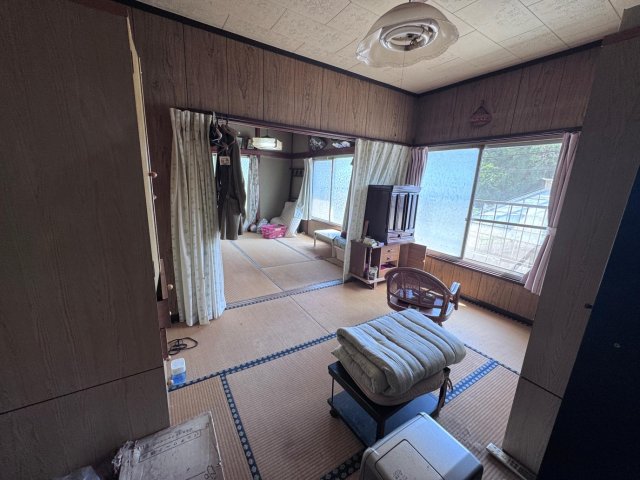 戸塚区小雀町戸建 2階の和室6畳＋和室6畳