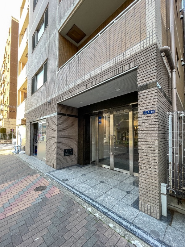 リバーシア佃 エントランス