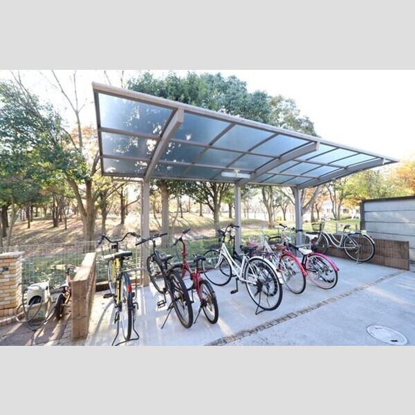 ガーデンパークみずき 駐輪場