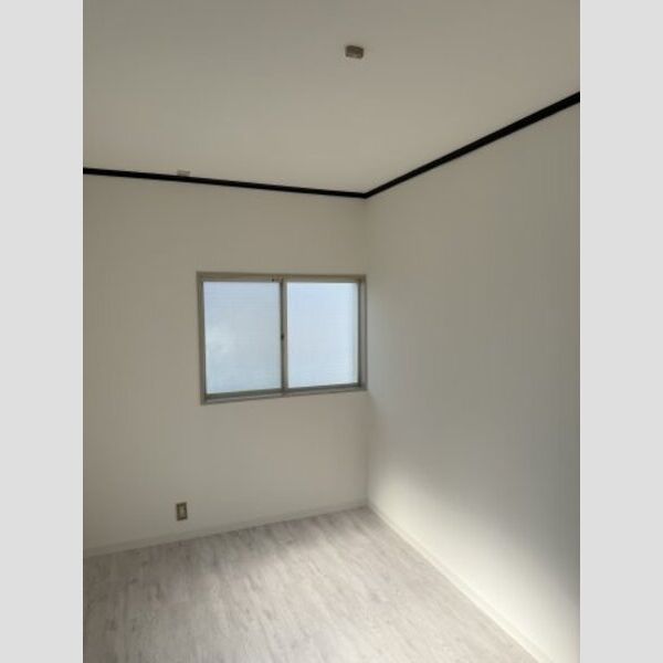 ブルーハイツ205号室 洋室