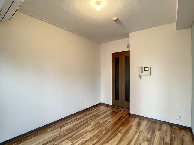 クレアシオン新中野 リビング