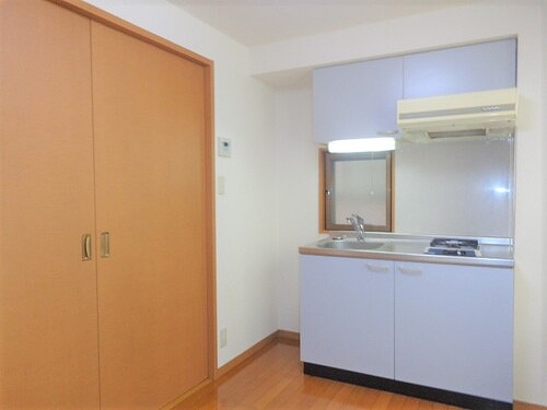 コンフォールハイム2階 DK洋室間間仕切り閉鎖時※同タイプ別部屋前回2016.2撮影