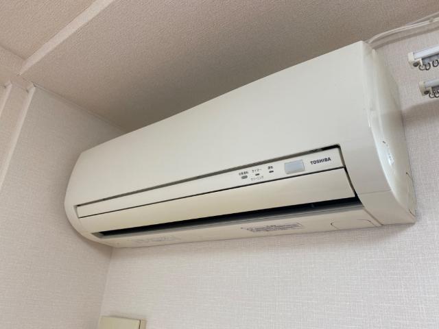 スカイパークオキツカ301号室 エアコン