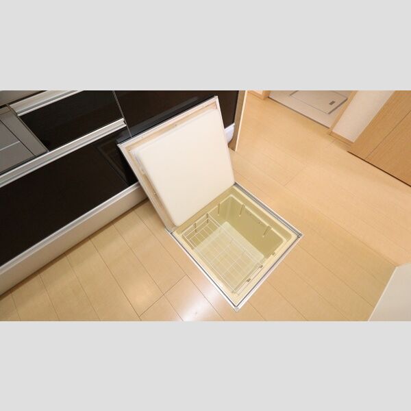 ラ・グラシューズ　A107号室 ★床下収納★