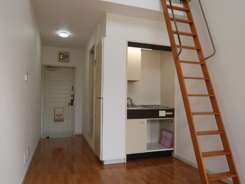 ハイツ新河岸2階 リビング