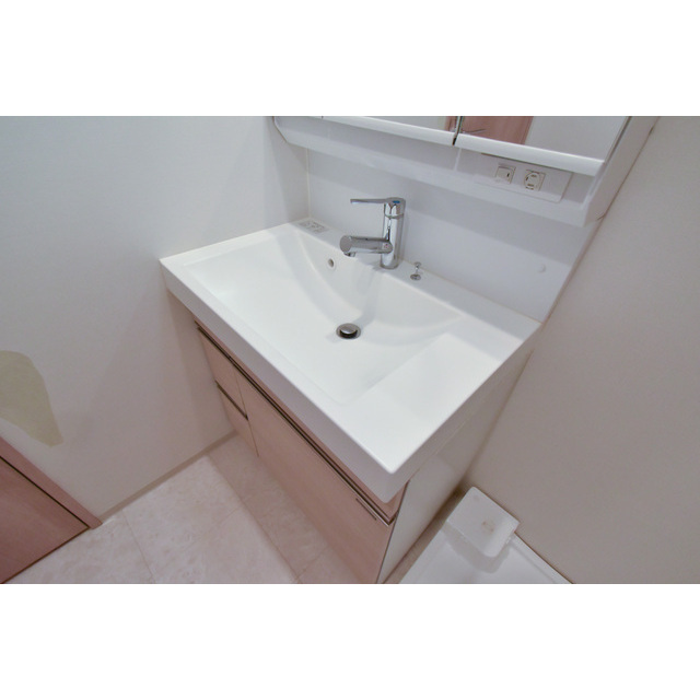 クオリタス秋葉原1001号室 同建物別部屋の参考画像