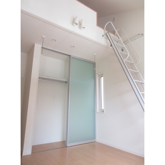 メイプルアベニュー吉祥寺 内観