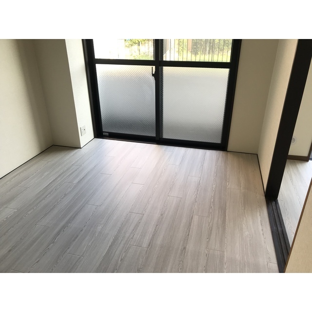 モンメール大磯106号室 内観