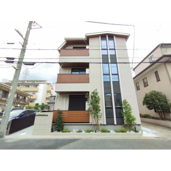 weises　Haus 外観