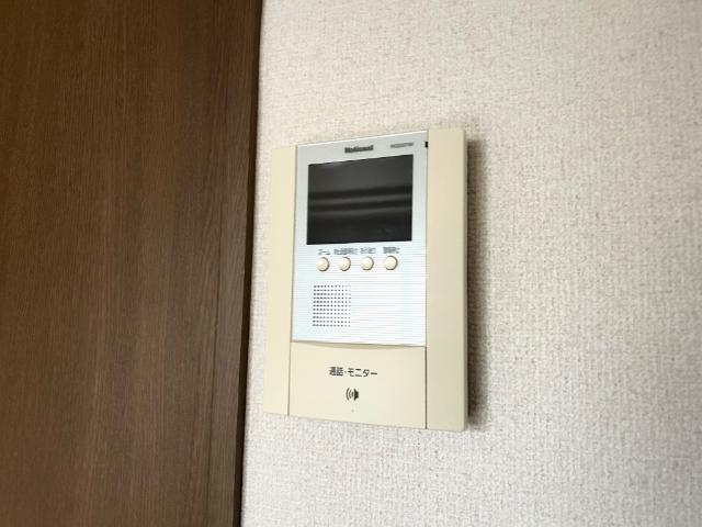 ソレイユ御幸305号室 カメラ付インターホン