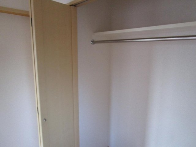 Rising place 浅草5階 クローゼット