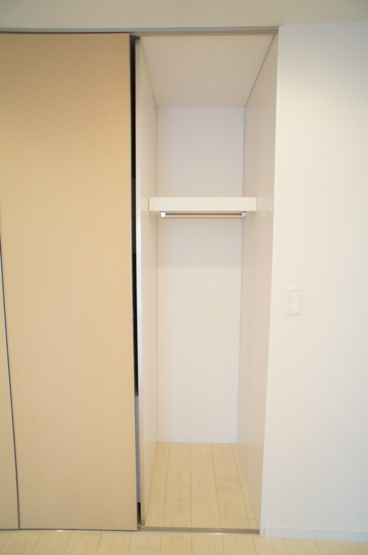 リブリ・N2階 収納