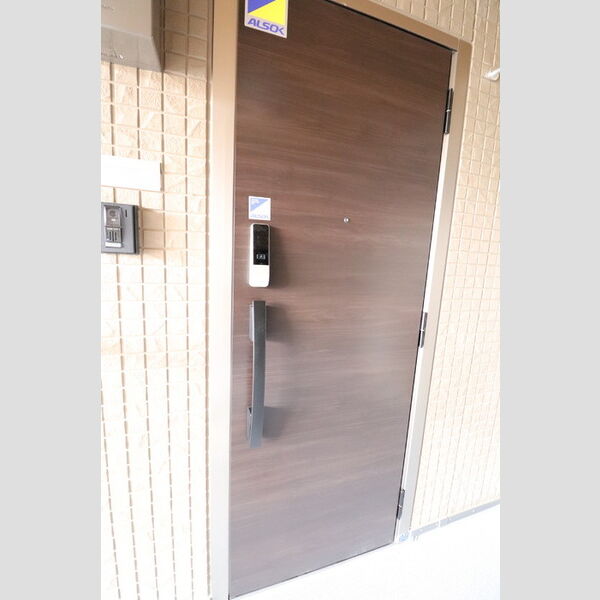 D Paina 新羽町 玄関