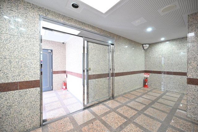 ガーラ蒲田5階 エントランス