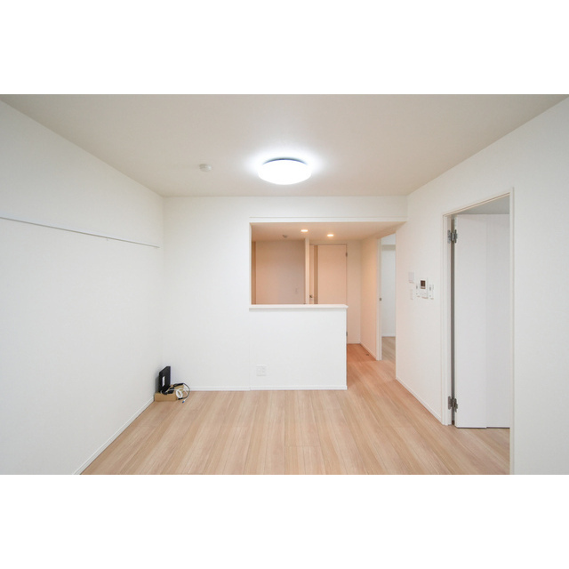 オーパスホームズ武蔵小金井0204号室 同建物別部屋の参考画像