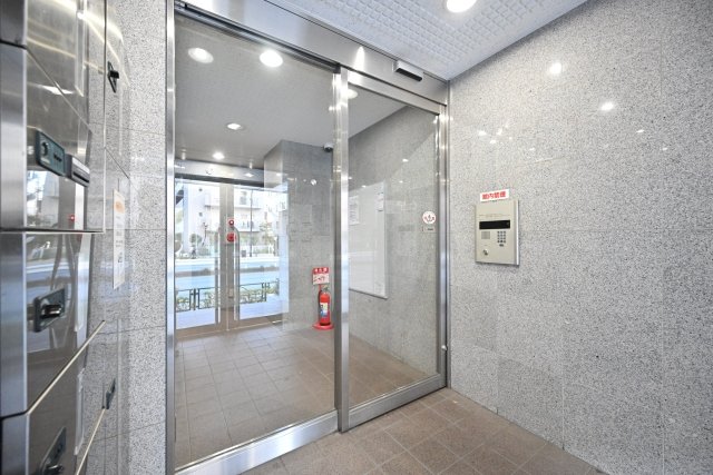 スカイコート高田馬場第３ エントランス