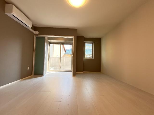 サニーサイド103号室 洋室