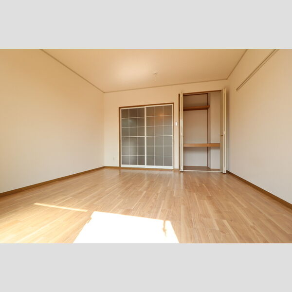 コートグレイス202号室 洋室