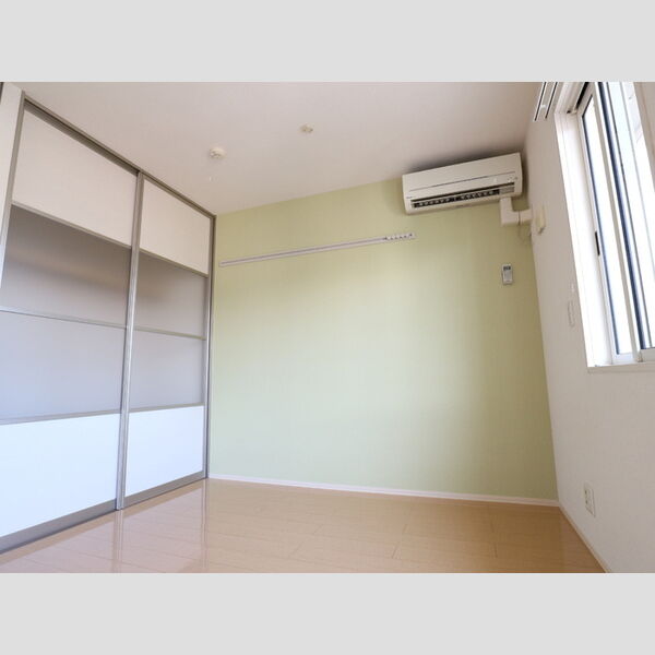 セジュール上鶴間202号室 洋室
