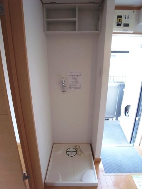 プレシャス東十条2階 室内洗濯機置場