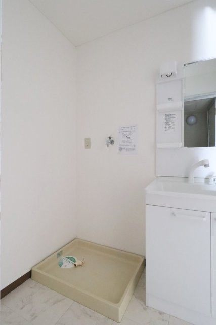 グリーンゲーブル4階 室内洗濯機置場