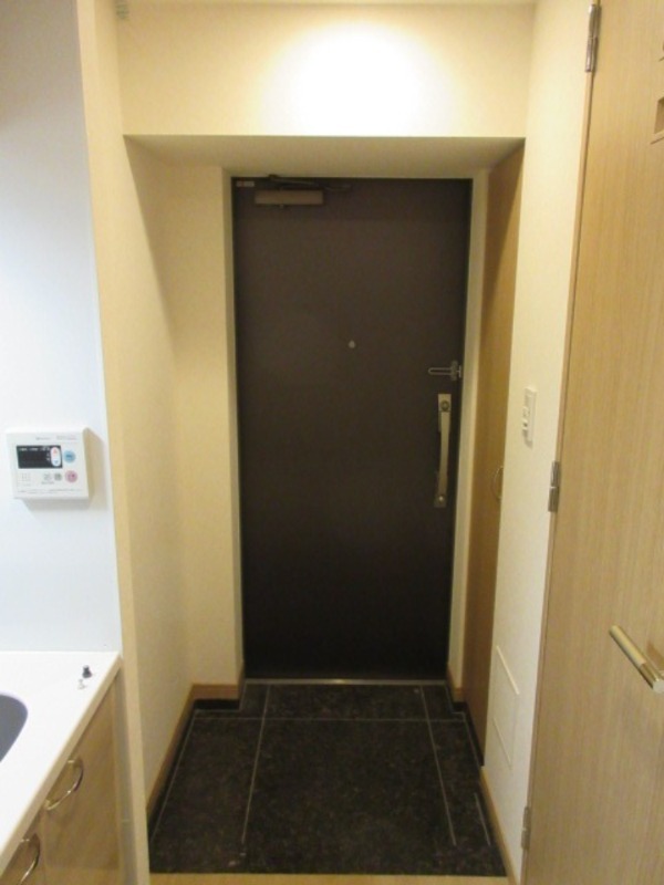 ルーブル新高島平 玄関