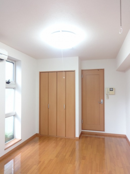 ヴェルステージ上板橋402号室 同建物別部屋の参考画像