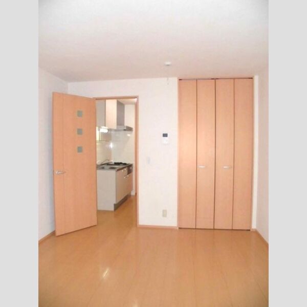 プランドール(三光町) 洋室(別角度)