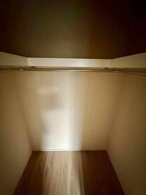 クレヴィア横浜沢渡2階 収納