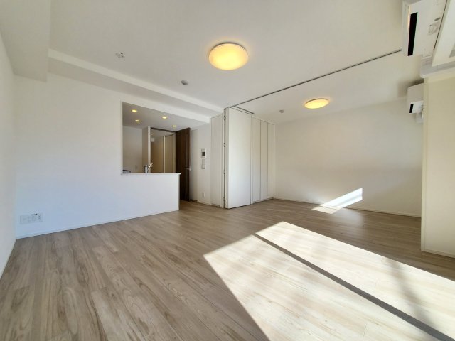 KDXレジデンス武蔵境Ⅱ リビング