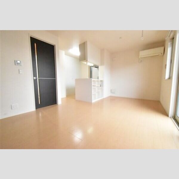 K・fines　B棟 リビングダイニング