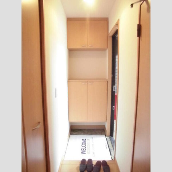 コモド　A棟 玄関