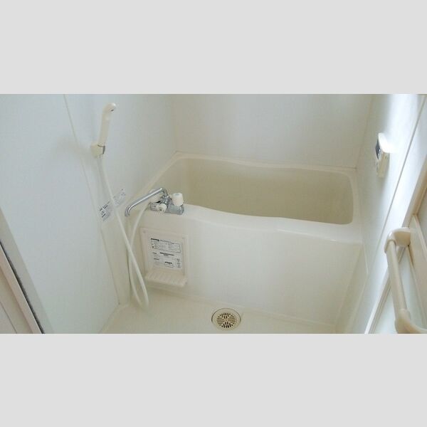 カンパーニュ　C101号室 バス