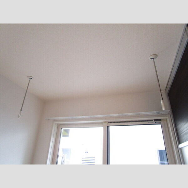 フェリーチェC103号室 室内物干し