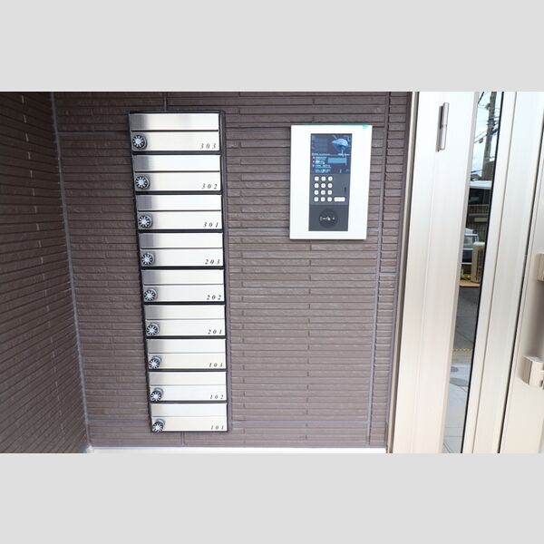 Nanala緑町303号室 オートロック&集合ポスト