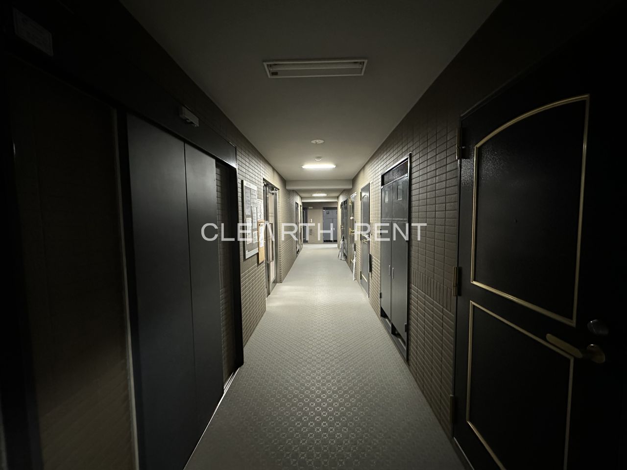 菱和パレス世田谷桜新町1階 共用廊下