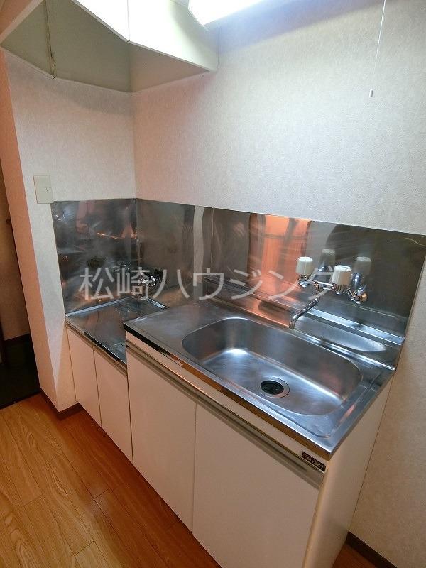 サンプレイスヤマダ1階 キッチン