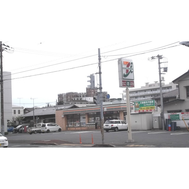 ワールドハウスA 天台駅周辺　コンビニ