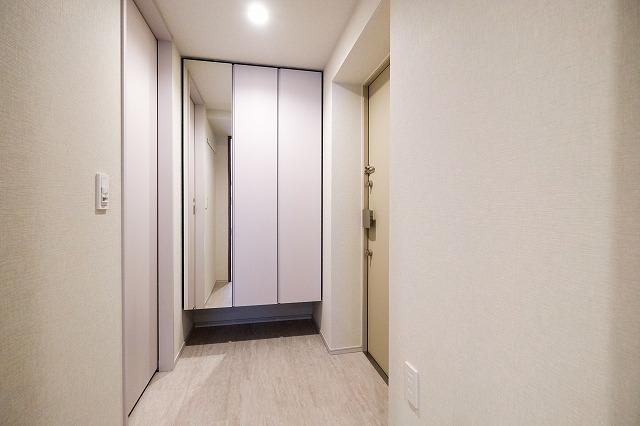 nido MOTOASAKUSA8階 玄関